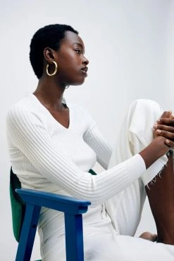 Machete THE SPOTLIGHT 2" Perfect Hoops In Gold 8 Machete THE SPOTLIGHT 2