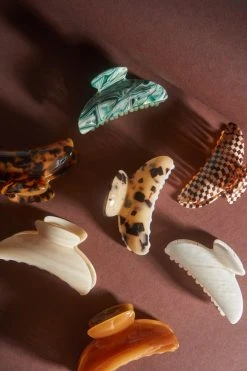 Machete Claws & Clips Grande Heirloom Claw In Bright Pink