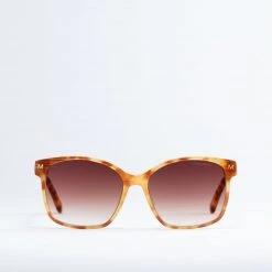 Machete Jenny Sunglasses In Light Tortoise Stripe